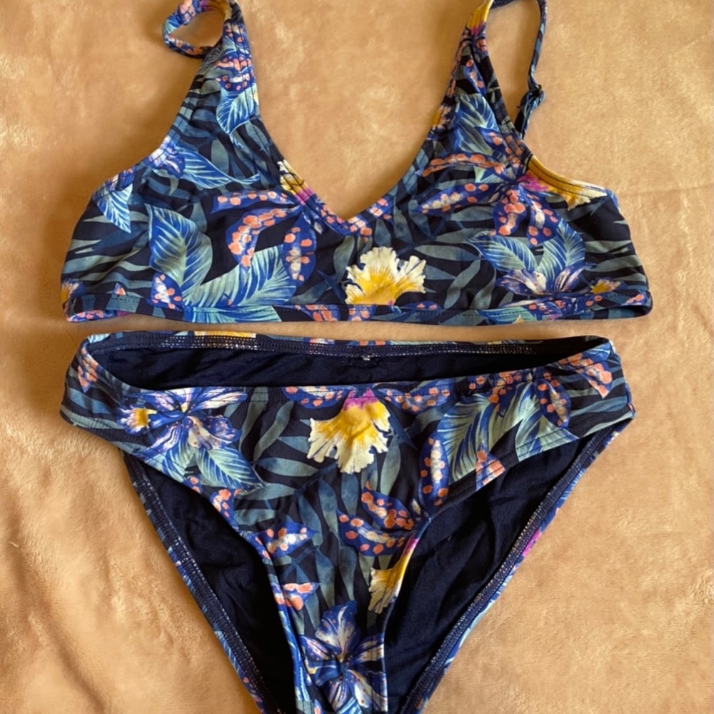 Girls swim